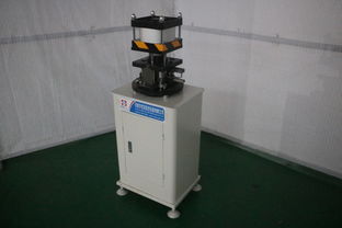 【濟南鋁合金門窗切割設備價格雙頭切割鋸價格數顯精密鋸報價】-